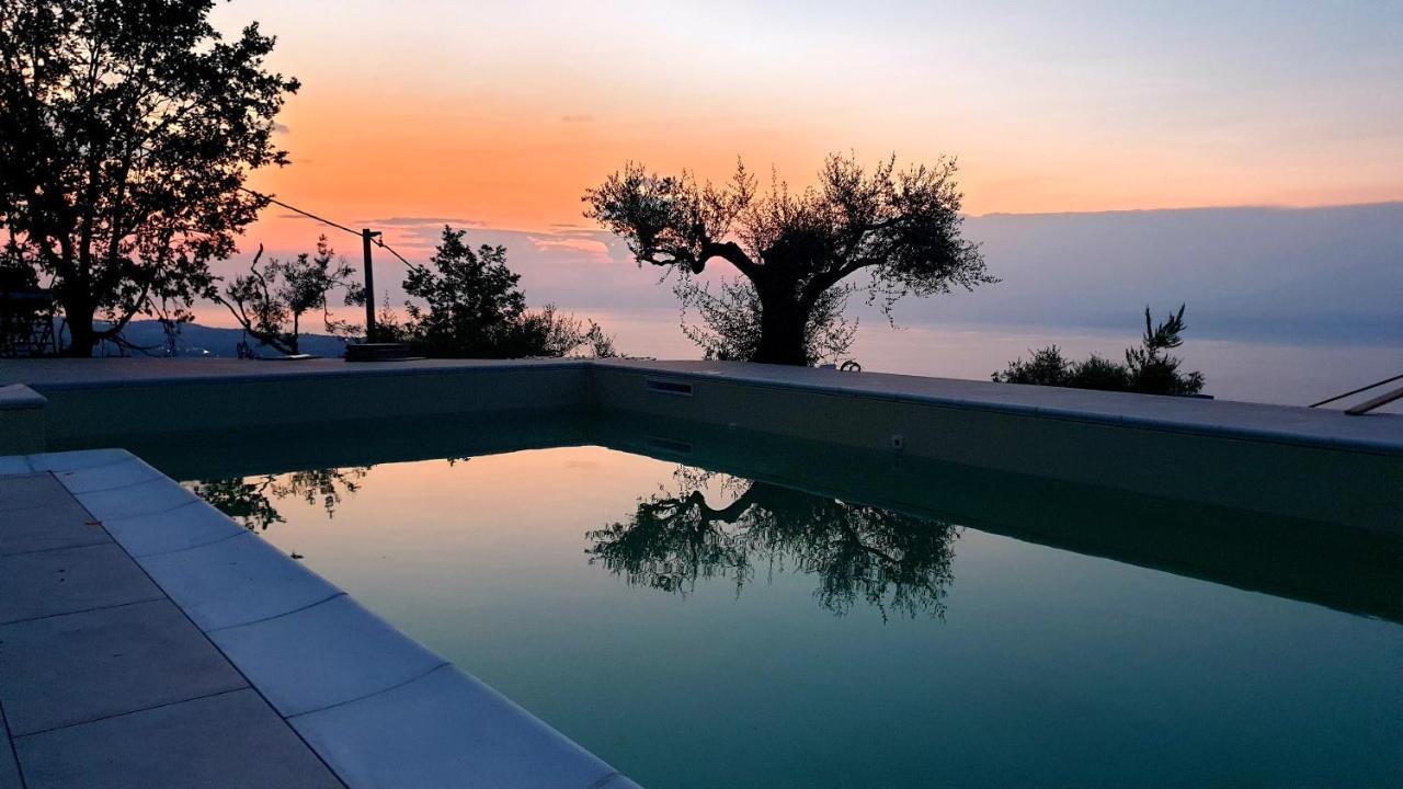 Villa Kiru Вибо-Валентия Экстерьер фото
